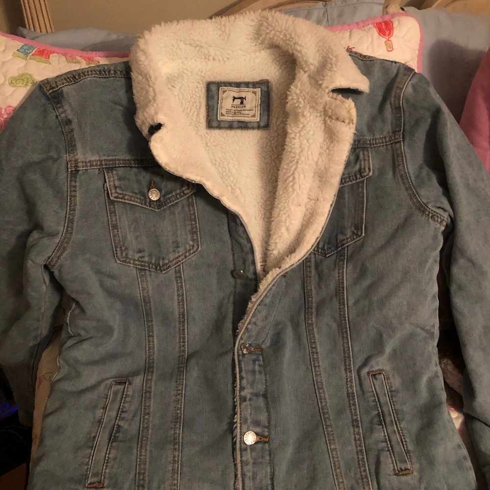 Blue jean jacket - Picture 4 of 4